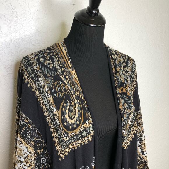 Fuzzi black white gold floral fringe trim open front kimono top size Medium - Picture 2 of 16